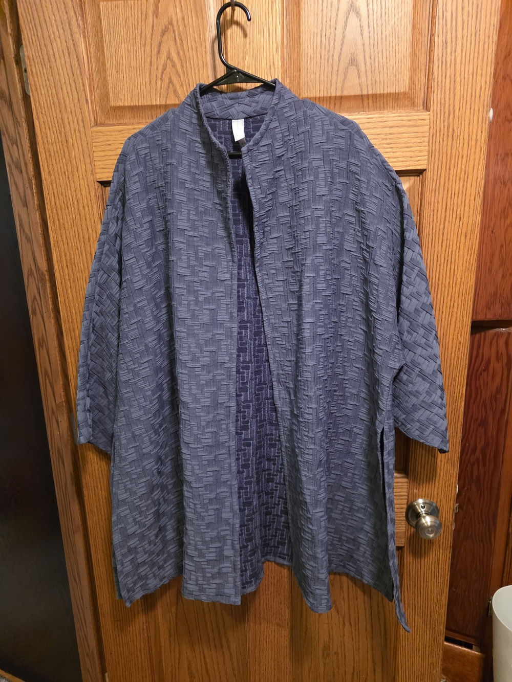 MarlaWynne Textured Open-Front Shirt Jacket in Navy Blue